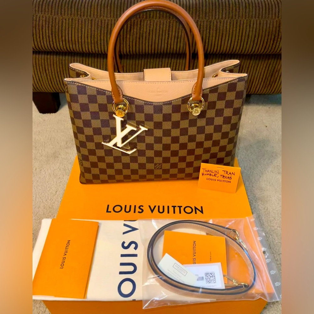 Louis Vuitton Riverside bag (full set & absolutely brand new)